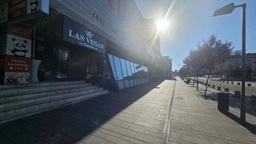 Spa?iu comercial, ultracentral, 289 mp, Ramnicu Valcea - 2