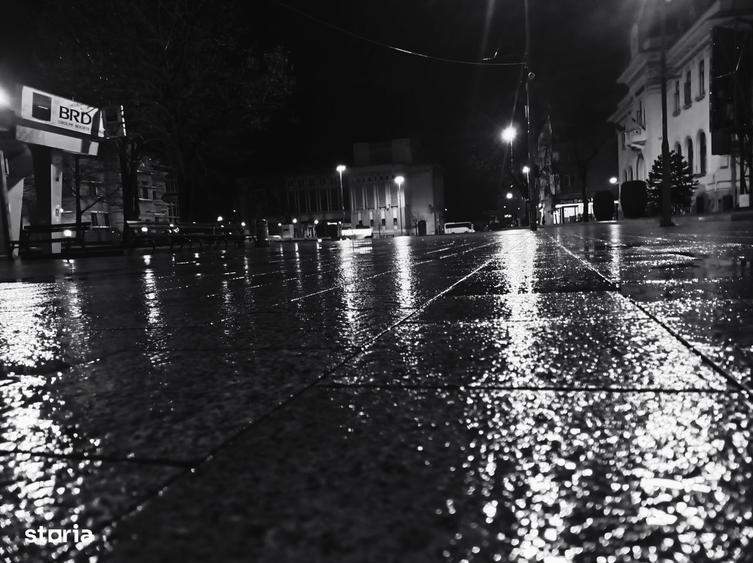 2 camere Ultracentral/Pitesti, etaj 2, finisaje clasice! - 1