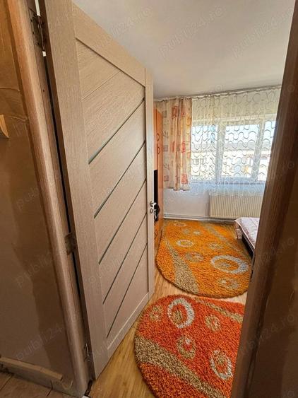 Apartament mobilat ?i utilat complet proaspat renovat zona Petru Rare? - 3