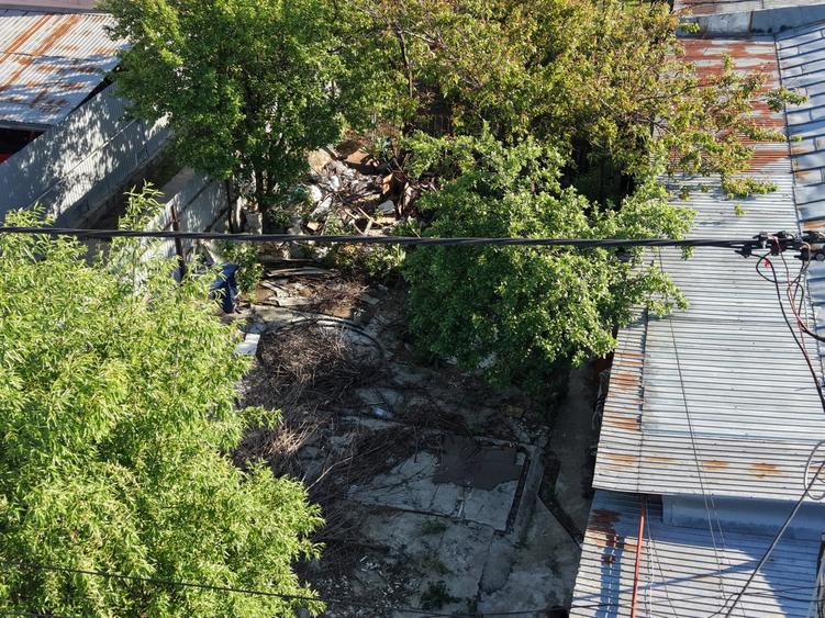 Popești Leordeni, casă demolabila/renovabila 3cam, singur curte 203mp - 15