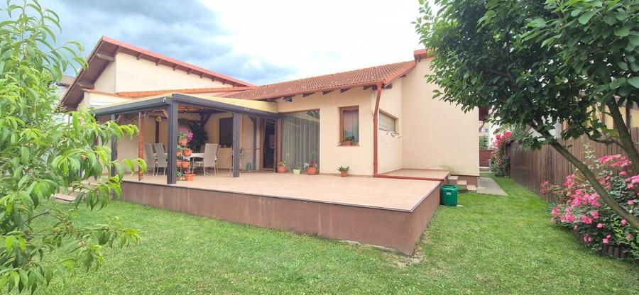 Casa individuala noua cocheta Sanpetru - 8