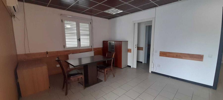 birou de inchiriat - 1