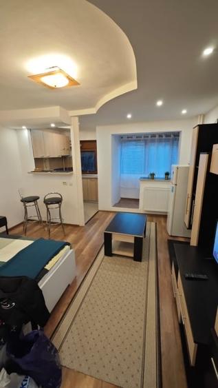 Dristor garsonieră modernă 2-6 minute metrou - 1