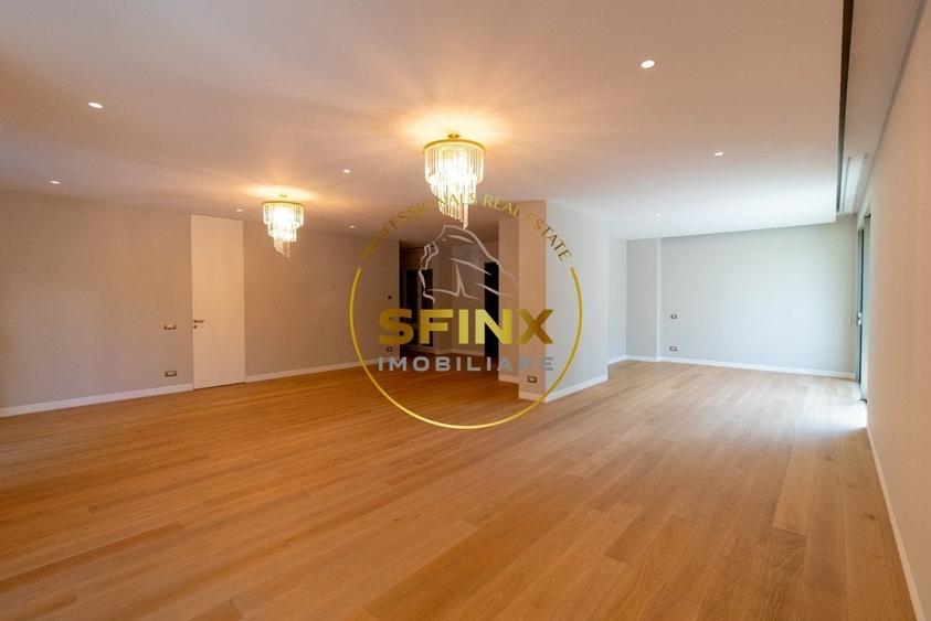 A corner of paradise in the heart of the Capital - 3 rooms, 221 sqm - 1