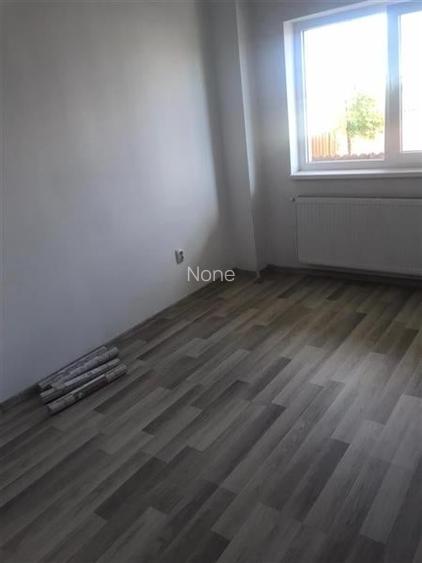 Apartament cu 2 camere decomandat, mobilat în Bună Ziua Apartament cu 2 camere decomandat, mobilat în Bună Ziua