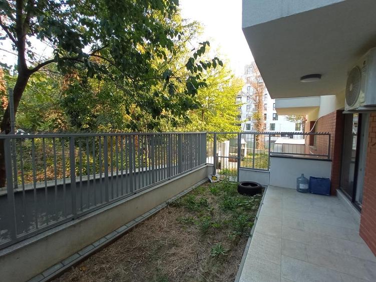 Studio parter cu terasa proprie - 4