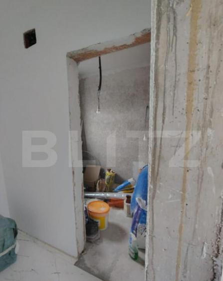 Casa individuala semifinisata 190 mp, teren 382 mp, proximit - 4