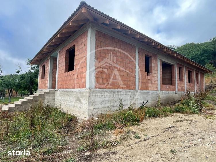 Casa cu 4 camere de vanzare in Hidi?elul de Sus, Bihor - 2