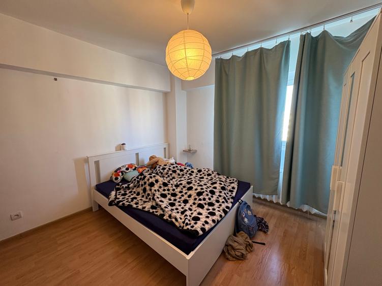 Calea Moșilor - Vodafone - bloc 1983 - 3