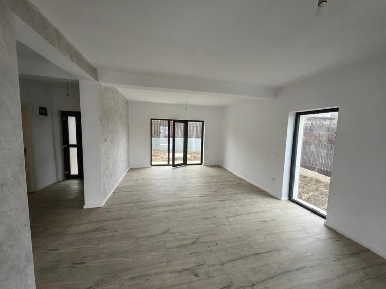 Casa cu 4 camere in zona Barnova - 2