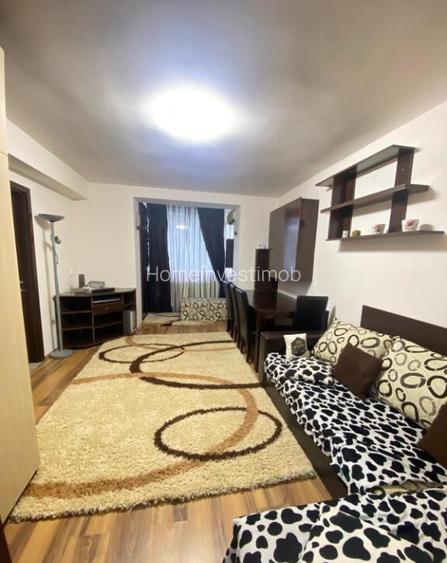 Apartament 2 camere, zona Piata Mica, etaj 1