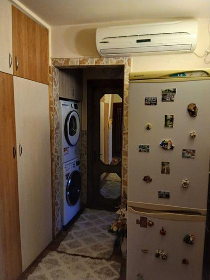 Apartament cu 2 camere decomandat, mobilat în Sud