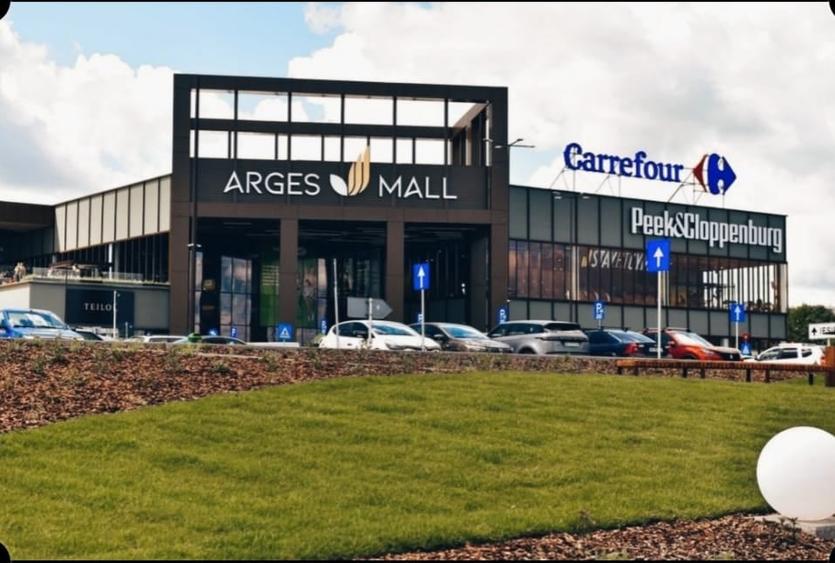 2 camere Tudor , Decomandat / Centrală , Amplasament DEOSEBIT!!! - 2