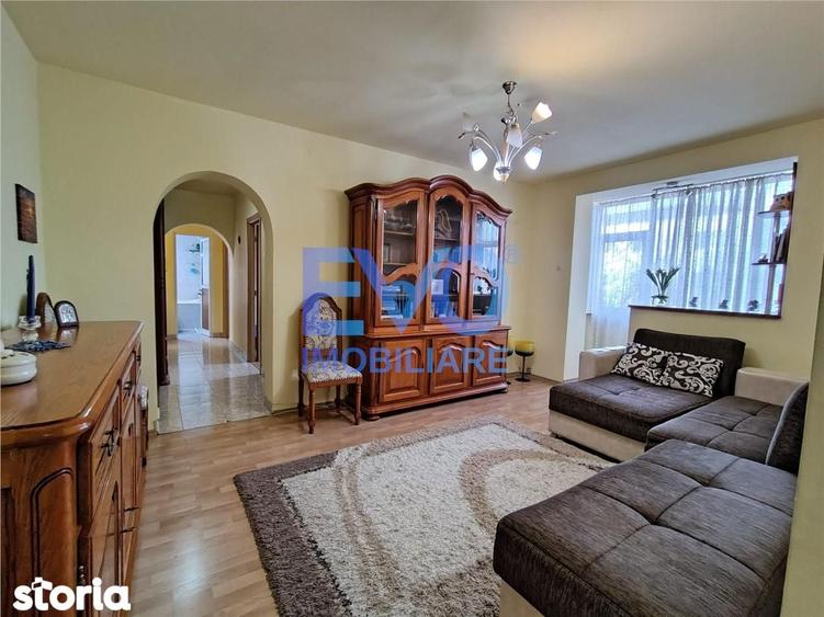 Apartament cu 4 camere, 2 bai, 3 balcoane, 83.86 mp, zona Tatarasi - 8