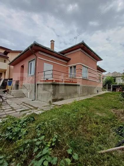 Casa renovabila, 4 camere, 1317 mp teren, zona centrala Turda - 4
