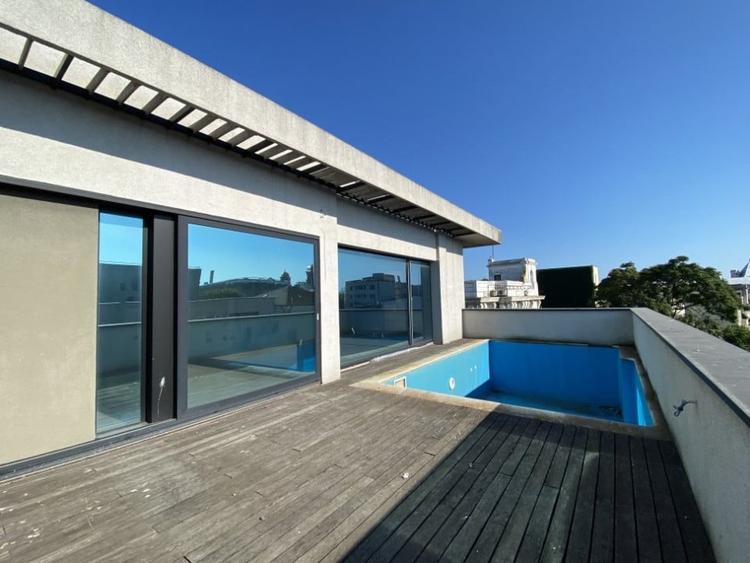 Penthouse cu piscină și terasa în zona istorică-peninsulară - 2