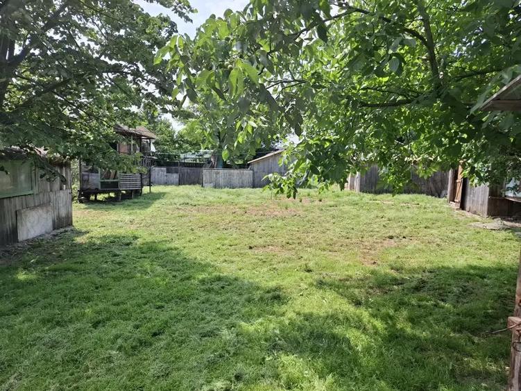 Vand proprietate in comuna Nanesti Vrancea - 3