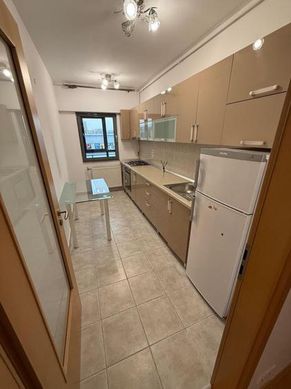 Inchiriez 550 euro sau vand apartament complet mobilat si utilat cu 2 camere Doamna Ghica Plaza etaj 1 bloc nou 2011 - 8