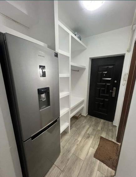 Garsoniera bine compartimentata cu balcon inchis, centrala termica - 6