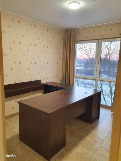 Spațiu comercial, de 766 mp, în Oșorhei