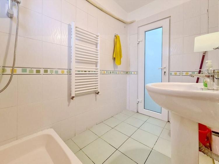 Apartament cu 2 camere,  zona Garii - 9