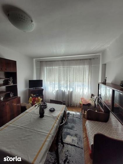 Vand apartament 2 camere - 1