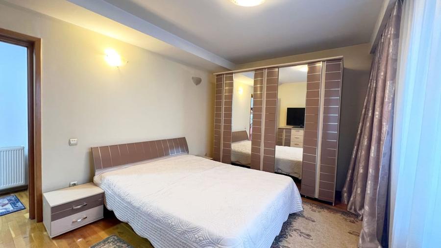 Casa individuala 5 camere I Posibil spatiu comercial I 300 mp I Parcul Lacul Tei - 18