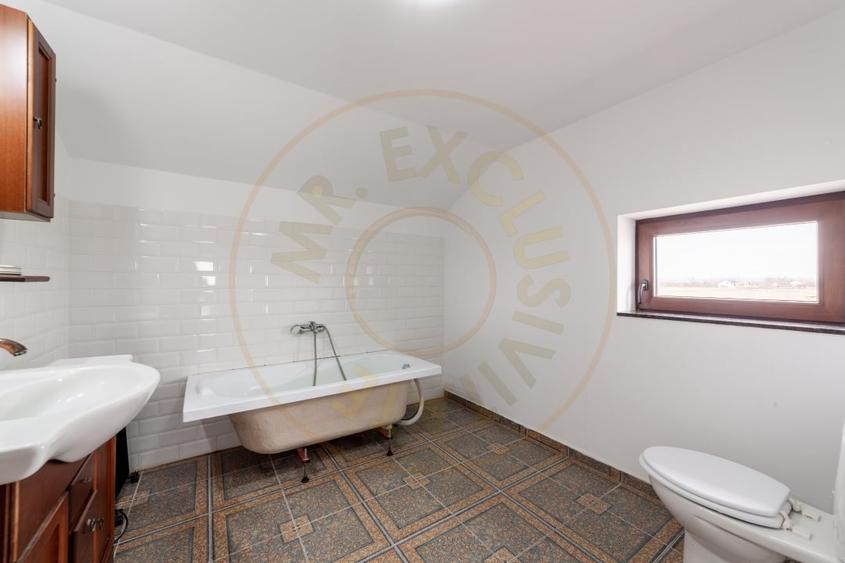 Casa P+M, 120mp utili, teren 477mp, Bradu, AG - 19