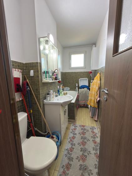 Apartament 4 camere, cetrala termica, boxa 12 mp in acte, str. Gura Ialomitei 5 - 5