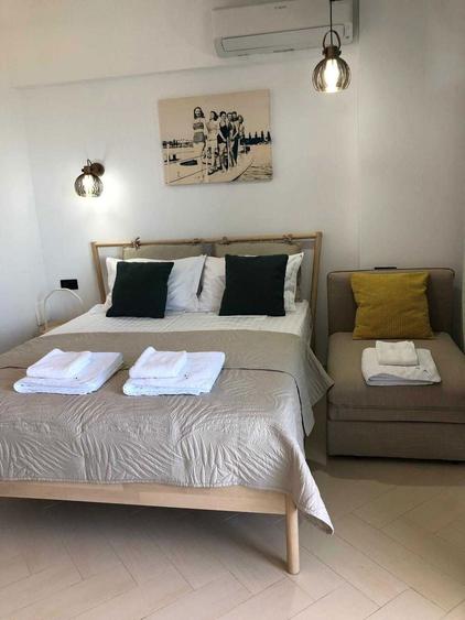 Vand Studio la malul marii - 2