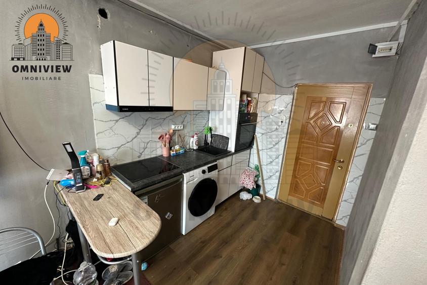 Garsonieră ultracentrală Brașov – zona Patria, vedere spre Tâmpa - 1