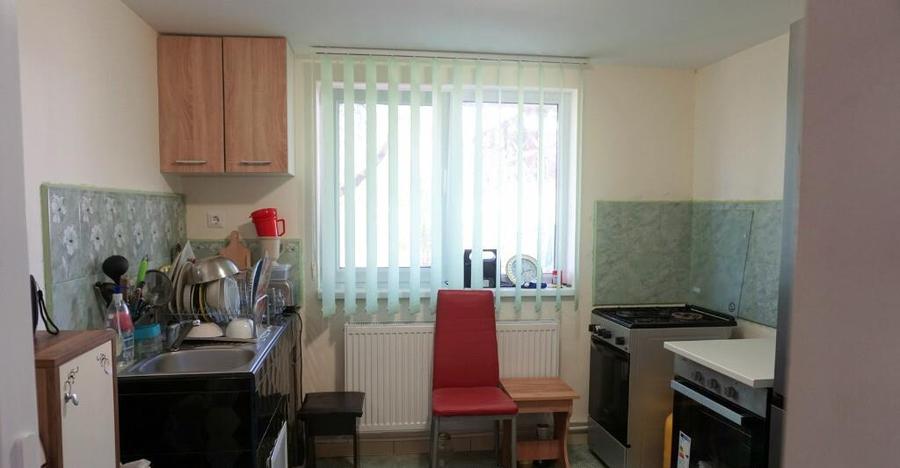 BUDESTI - CASA LANGA ORAS, TEREN 935 MP - 8