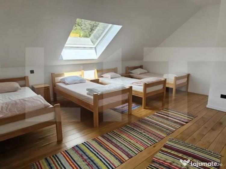 Proprietate de vanzare, cu 5 camere, 202 mp, statiunea de sc - 11