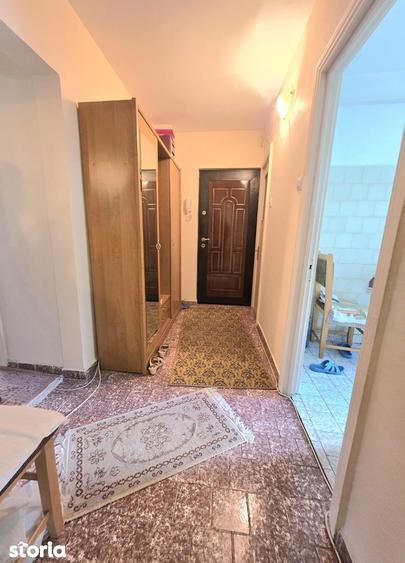 Apartament cu 3 camere decomandat, mobilat în Gării