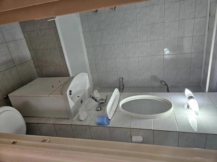 Apartament cu 2 camere decomandat în Tudor