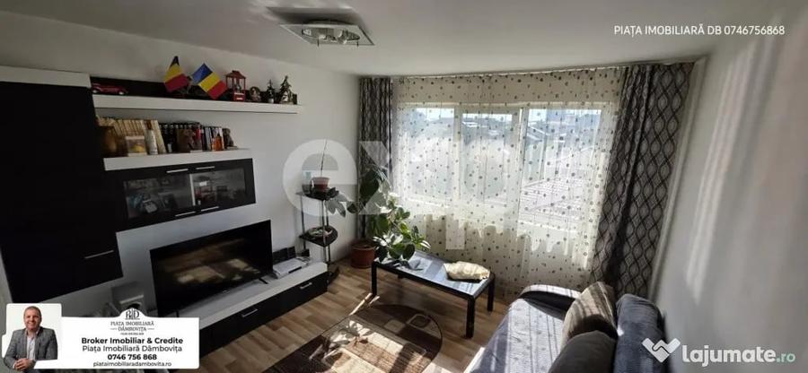 Apartament cu 2 camere decomandat în Micro 9