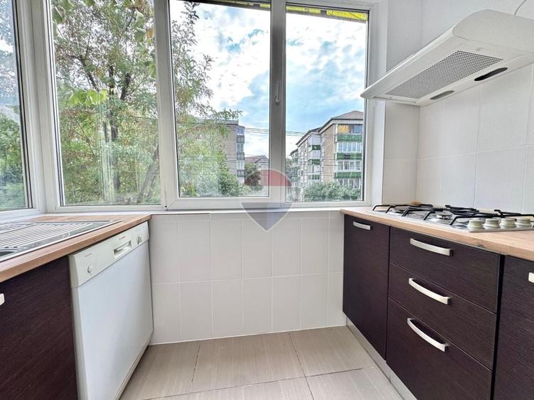 Apartament de închiriat 2 camere etaj 1 str Doina - 8