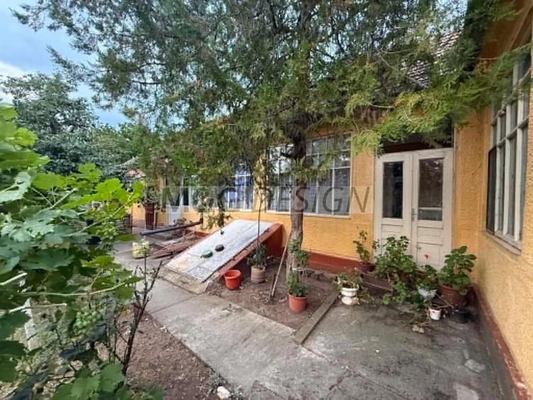 Casa sat Seceani - 5