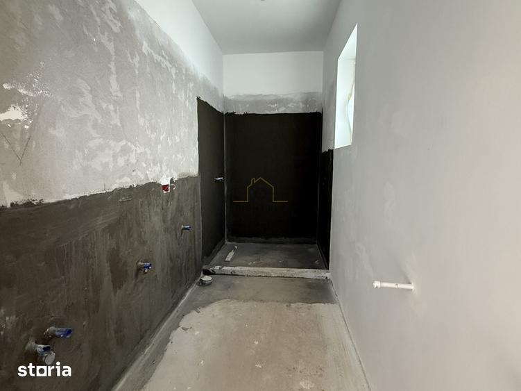 Casă cu 4 camere cu Teren 500 Mp în Dragomirești-Vale