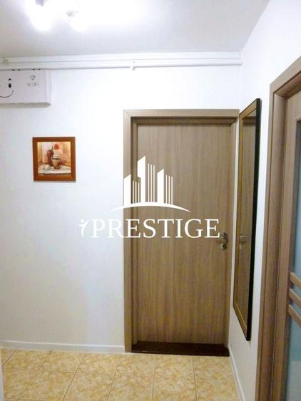 Apartament cu 3 camere decomandat, mobilat în Vasile Aaron