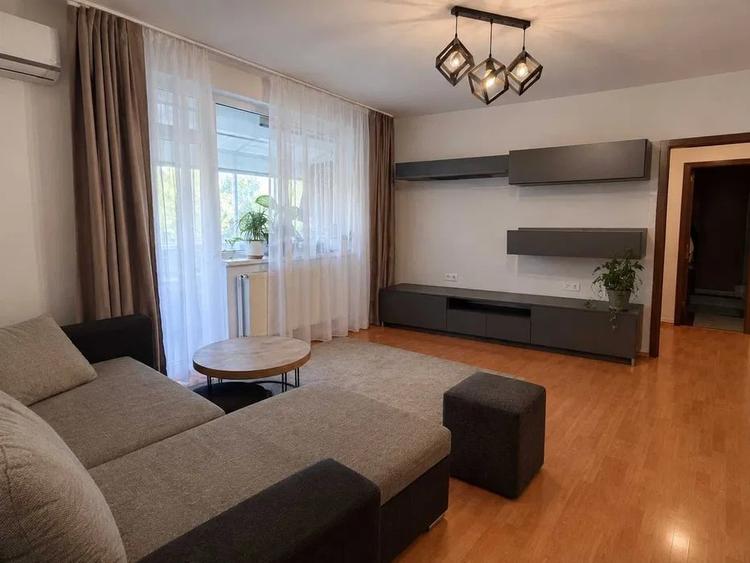 Apartament cu 3 camere semidecomandat în Gheorgheni