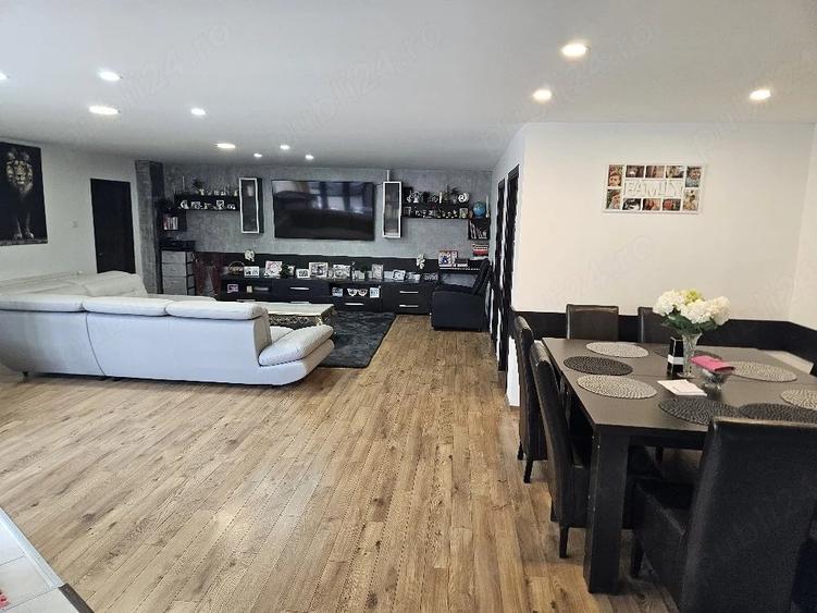 Casă cu Teren 470 Mp în Central
