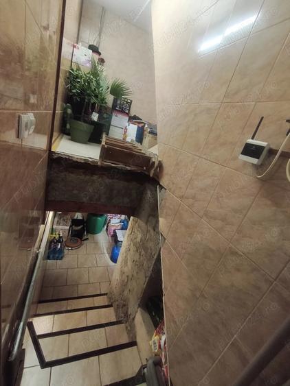 Apartament cu 3 camere semidecomandat în Traian