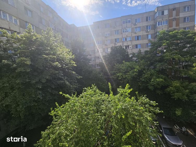 Apartament cu 3 camere în Rahova