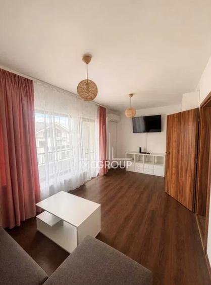 Apartament cu 2 camere semidecomandat, mobilat în Bună Ziua