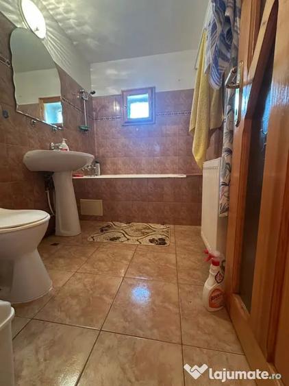 Apartament cu 2 camere decomandat în Radu Negru