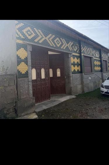 Casă cu 4 camere în Zolt