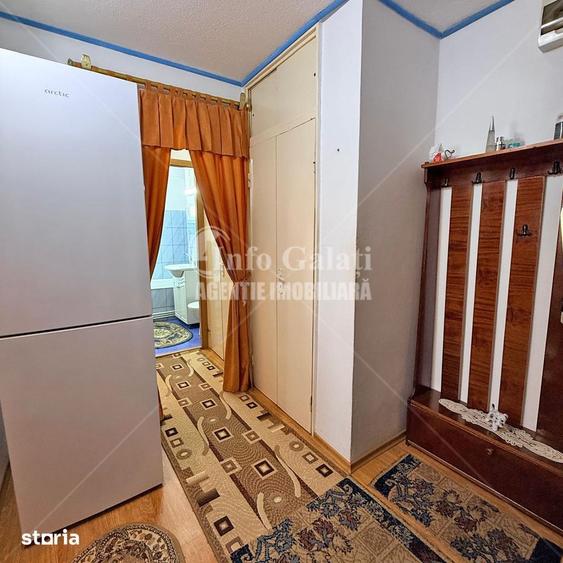 Apartament cu 2 camere în Micro 17
