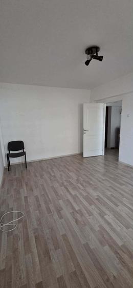 Garsonieră decomandată în Dacia