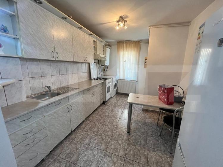 Apartament 3 camere, decomandat, parter,  zona Sens Vechi - 4